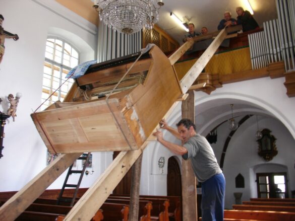 Pohled do nitra našich varhan